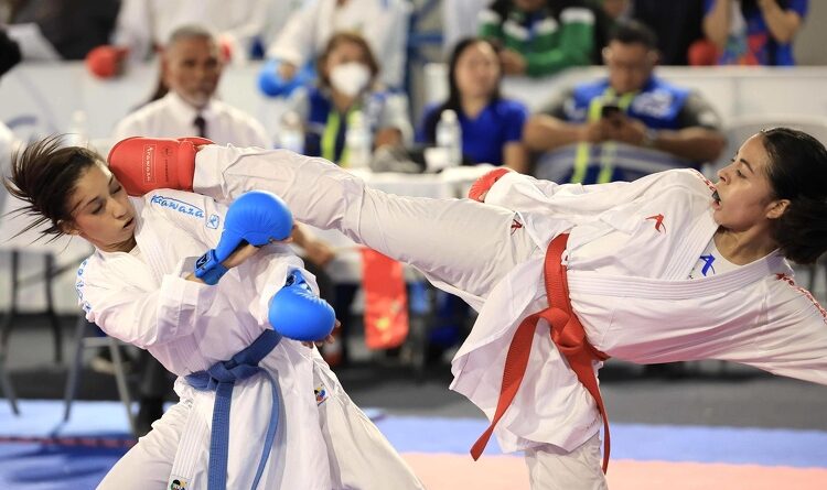 Sofia-Orantes-rojo-ESA-vs-Gracia-Sandoval-HON-CCONDEKA-2024