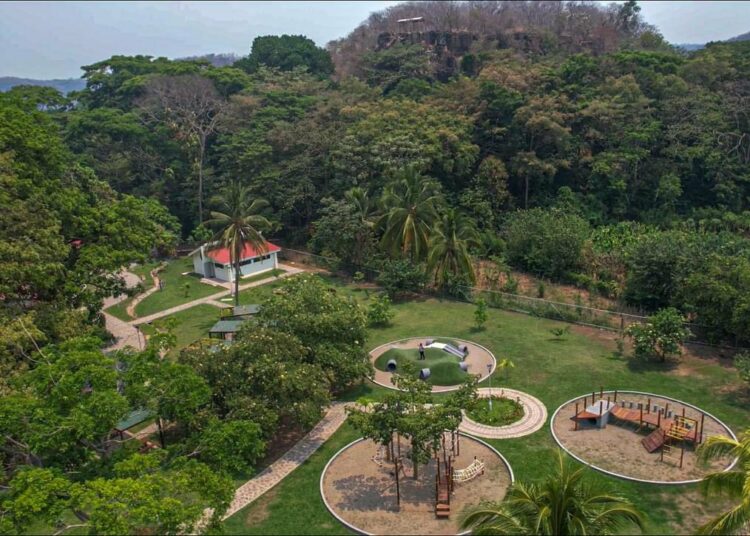 Crecimiento del turismo salvadoreño impulsa el sector latinoamericano