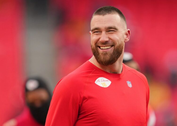Travis Kelce igualó los 100 mil dólares que donó Taylor Swift a las víctimas del tiroteo en Kansas