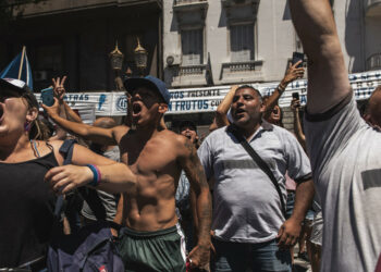 El nivel de pobreza en Argentina es el mayor en 20 años