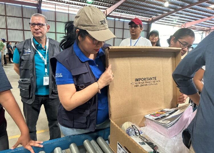 Comienza el traslado de los paquetes electorales de las elecciones del 3 de marzo