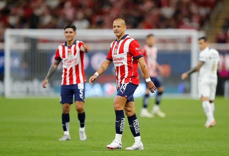 “Chicharito” se encuentra feliz de regresar al Chivas de Guadalajara