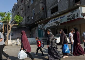 Israel planea evacuar civiles de las áreas en conflicto