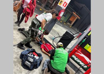 Conductor atropella a empleada de gasolinera Puma en Zaragoza y huye del lugar