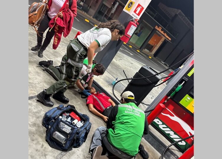 Conductor atropella a empleada de gasolinera Puma en Zaragoza y huye del lugar