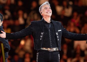 Alejandro Fernández se presentará El Salvador el 16 de febrero para cantarle al Amor y a la Patria