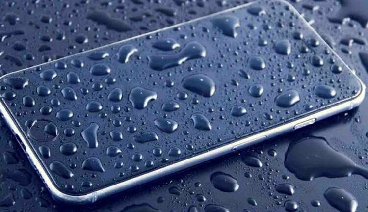 Apple revela una forma segura de secar un iPhone, y no es con un paquete de arroz