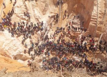 16 fallecidos en derrumbe de mina, según Gobierno venezolano