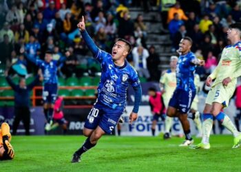 Pachuca se apodera del liderato del fútbol mexicano