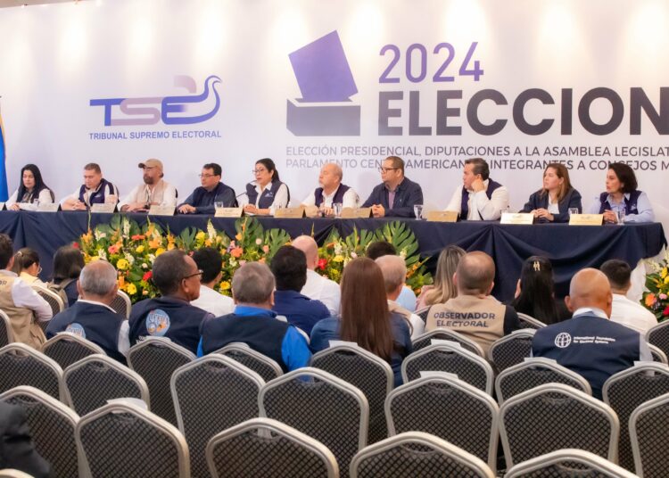 TSE anuncia abrirá 2,547 paquetes electorales para definir resultados