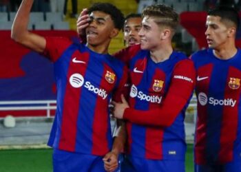 FC Barcelona vence por la mínima al Mallorca y acecha al Real Madrid en La Liga