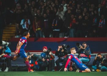 Barcelona derrota a Nápoles y estará en cuartos de Final de Champions League