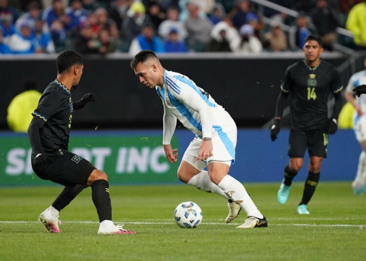 Argentina no sufrió la ausencia de Messi y goleó a El Salvador 3-0