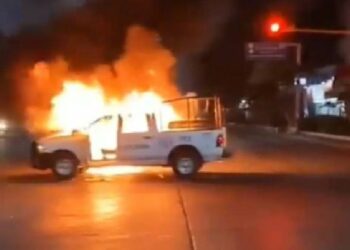 Denuncian que la policía estatal mató a dos estudiantes de Ayotzinapa, México