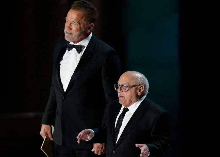 Danny DeVito y Arnold Schwarzenegger planean rodar una película juntos el año que viene
