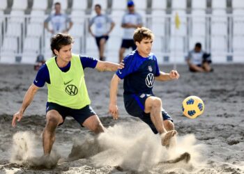 Estados Unidos viene por el título de El Salvador Beach Soccer Cup 2024