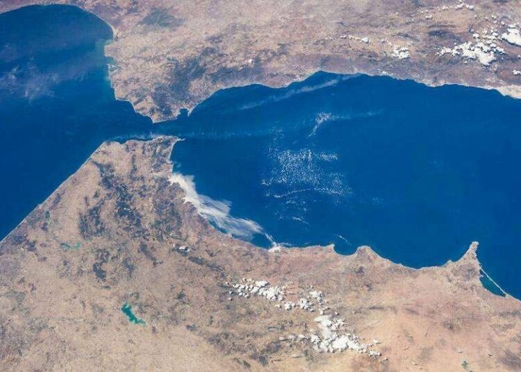 El Océano Atlántico podría ser absorbido por un anillo de fuego y desaparecer