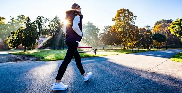 Calculan cuántos pasos diarios hay que dar para combatir los riesgos del sedentarismo