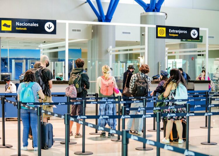 Turismo prevé recibir 126,000 visitantes internacionales en Semana Santa