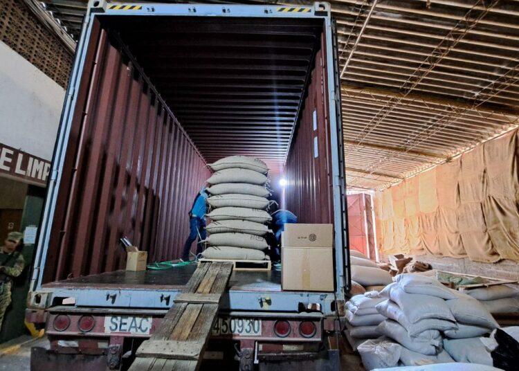 Contenedor de café salvadoreño será exportado por primera vez a Estados Unidos