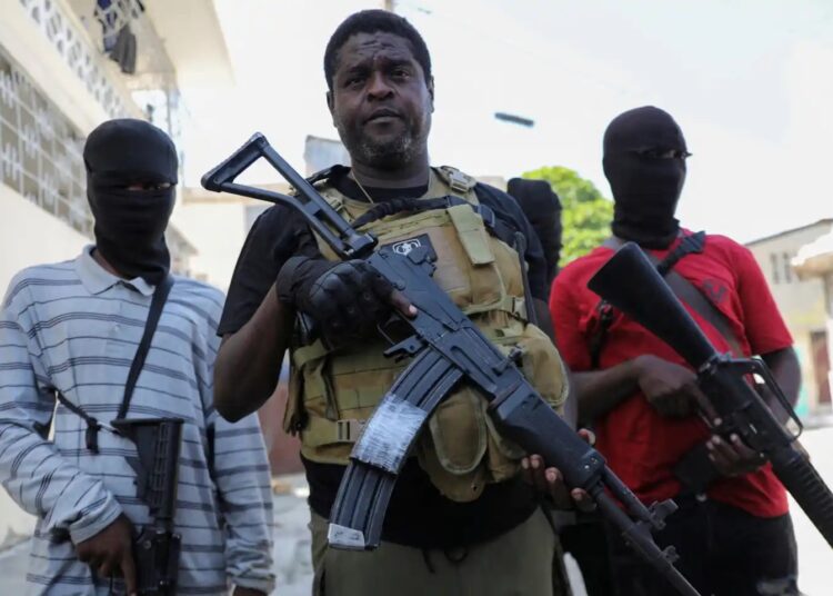 Líder de poderosa pandilla en Haití amenaza a la clase política