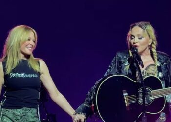 Madonna y Kylie Minogue desatan la locura cantando juntas por primera vez