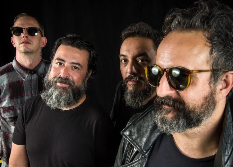 Molotov responde a Xóchitl Gálvez y rechaza uso de su música en campañas políticas