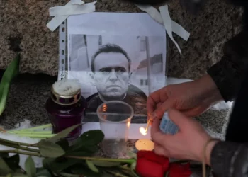 Entran en vigor sanciones de la UE por la muerte de Navalny