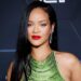 Rihanna y recibió una millonaria fortuna por su show en la boda del hijo del hombre más rico de India