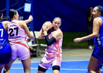 San Salvador, líder invicto en la LMBF