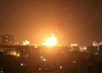 Una operación aérea contra una base conjunta del Ejército sirio y Hezbollah dejó al menos 42 militares y terroristas abatidos