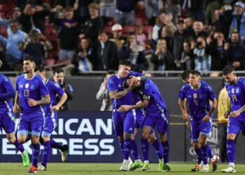 Argentina remonta y vence 3-1 a Costa Rica