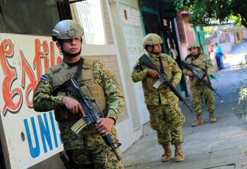 Autoridades ejecutan operativo de búsqueda de remanentes de pandillas en Santa Ana