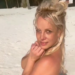 Preocupación por la última publicación de Britney Spears: aparece desnuda en la playa