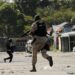 Haití prorrogó el estado de emergencia en Puerto Príncipe por un mes en medio de la violencia de bandas criminales