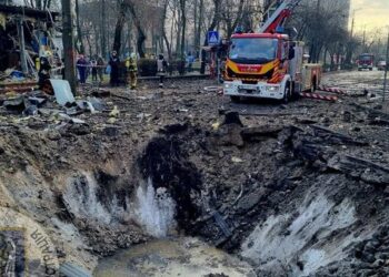 Rusia ataca Kiev de madrugada con al menos 30 misiles