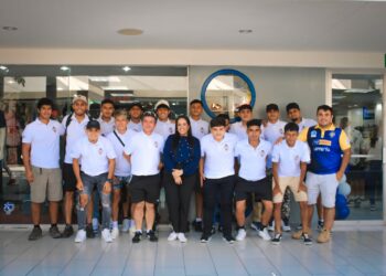 Trabajar con empresarios para generar empleo a jóvenes es la principal apuesta de Marcela Pineda en La Paz Este