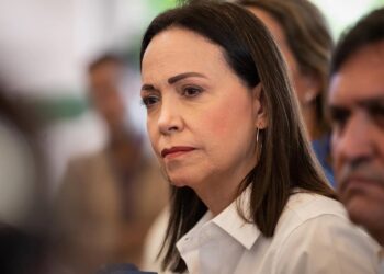 Piden vetar boleta de la alianza opositora de Venezuela