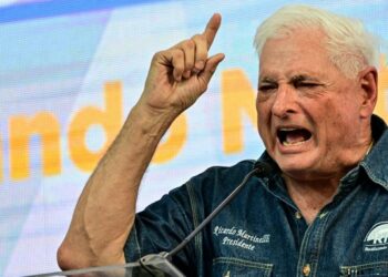 Ordenan captura de expresidente Martinelli en Panamá, un día después de ser inhabilitado como candidato
