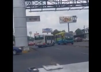 Imponen nueve multas a conductor de la ruta 44 que realizó maniobras peligrosas