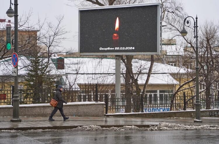 Cancelan todos los actos en el domingo más triste de Moscú