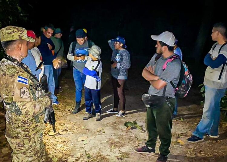 Rescatan a 20 turistas que se habían extraviado en el Chinchontepec