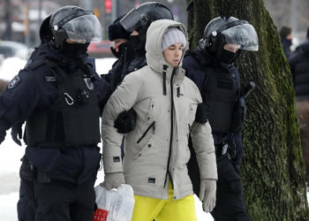 Más de cien detenidos en Rusia tras el funeral de Navalni