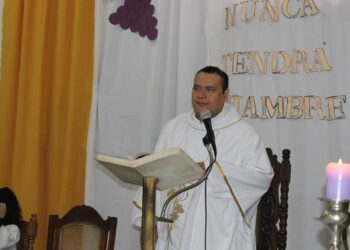 Juez ordena prisión para párroco de La Resurrección, de Sonsonate, acusado de violación de una menor