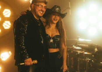 Shakira estrenó el video oficial de la canción ‘Entre paréntesis’ con Grupo Frontera