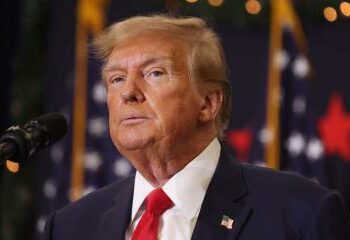 Trump presiona a corte para que lo exima de pagar 454 millones de dólares