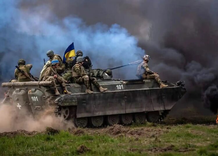 Estados Unidos proporciona 300 millones de dólares en nueva ayuda militar a Ucrania