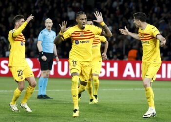 El Barcelona reina en el Parque de los Príncipes