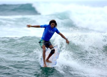 Amado Alvarado y Henry Salinas avanzaron en el repechaje