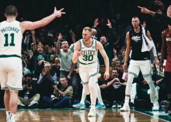 Ganaron todos los favoritos en el segundo día de playoffs de la NBA: Celtics, Bucks, Clippers y Thunder